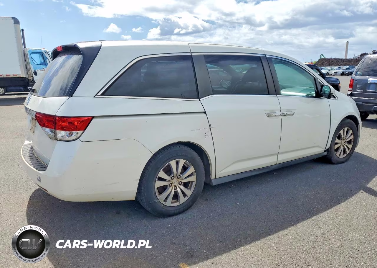 2015 Honda Odyssey Exl VIN:5FNRL5H65FB070964 - 3