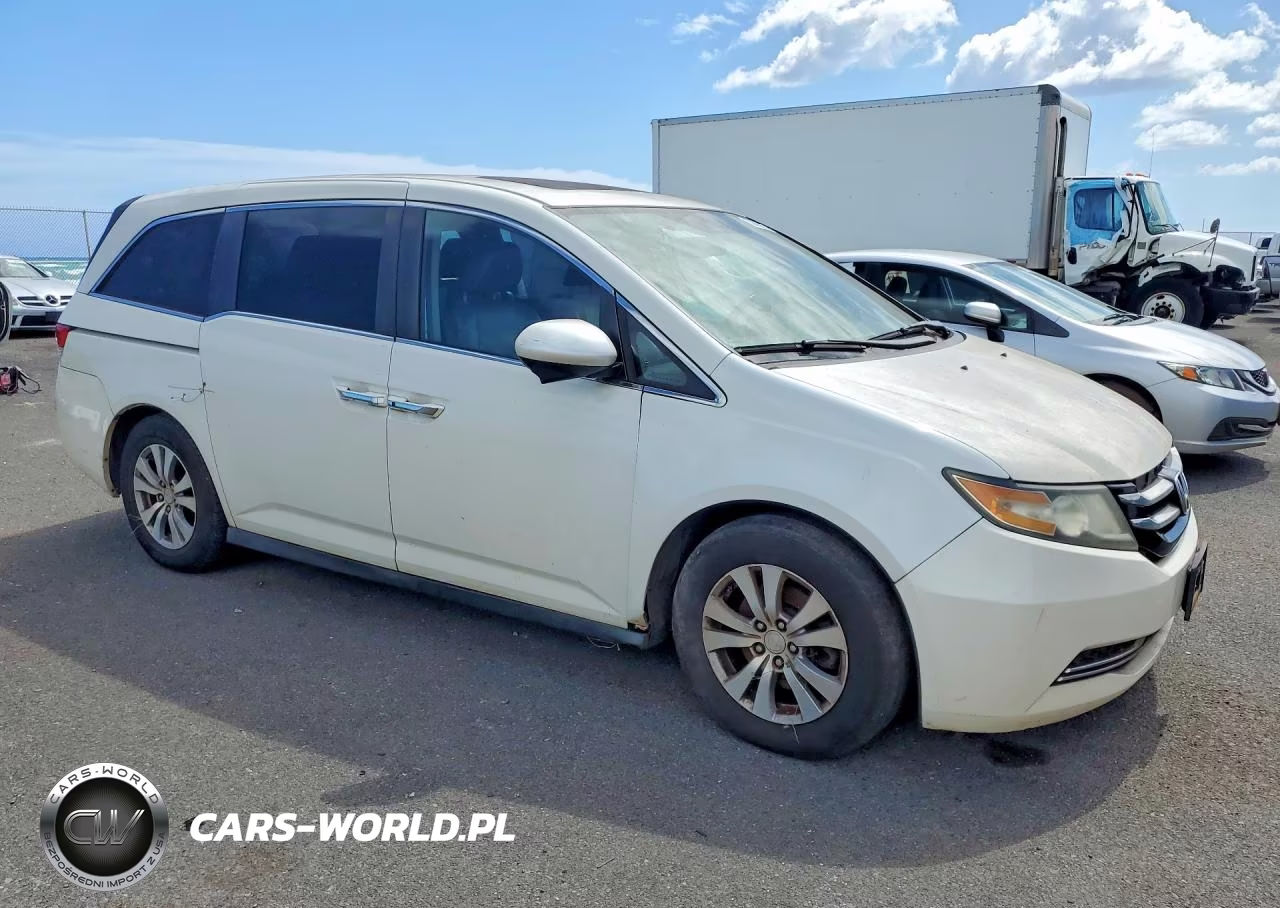 2015 Honda Odyssey Exl VIN:5FNRL5H65FB070964 - 4