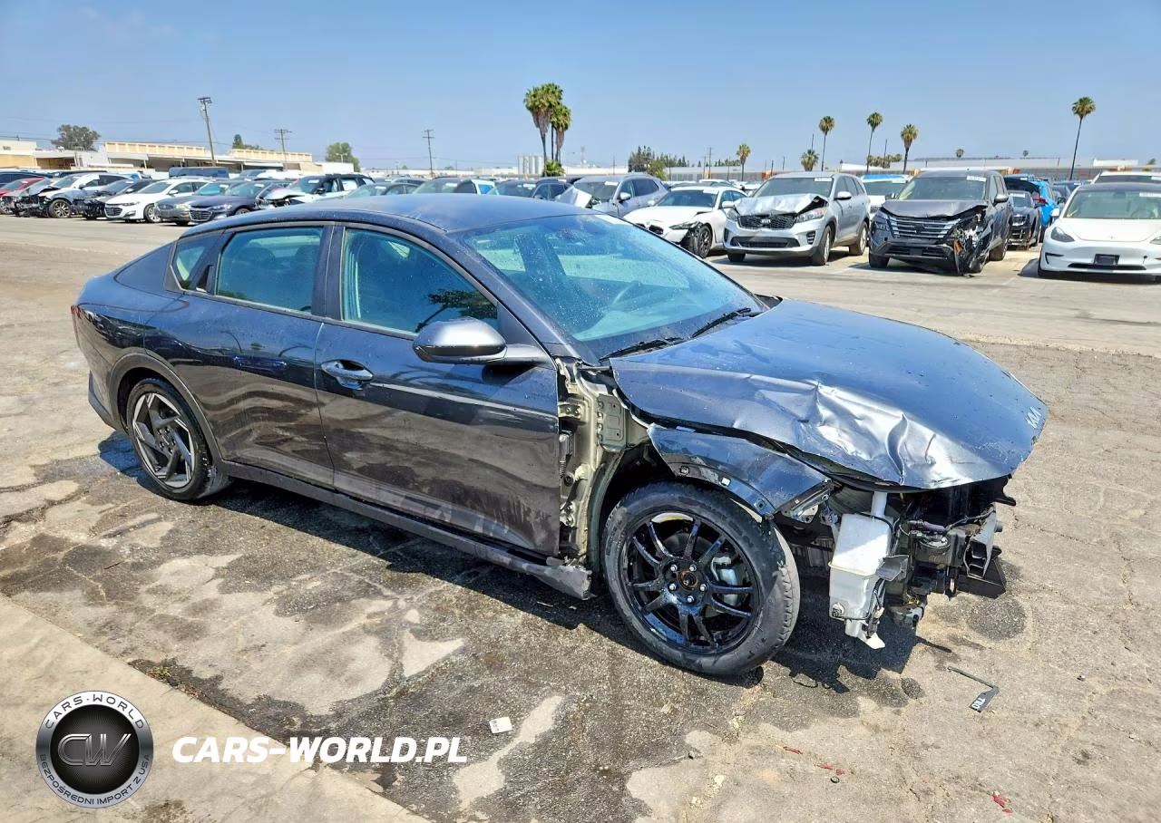 2025 Kia K4 Ex VIN:3KPFU4DE7SE215185 - 4