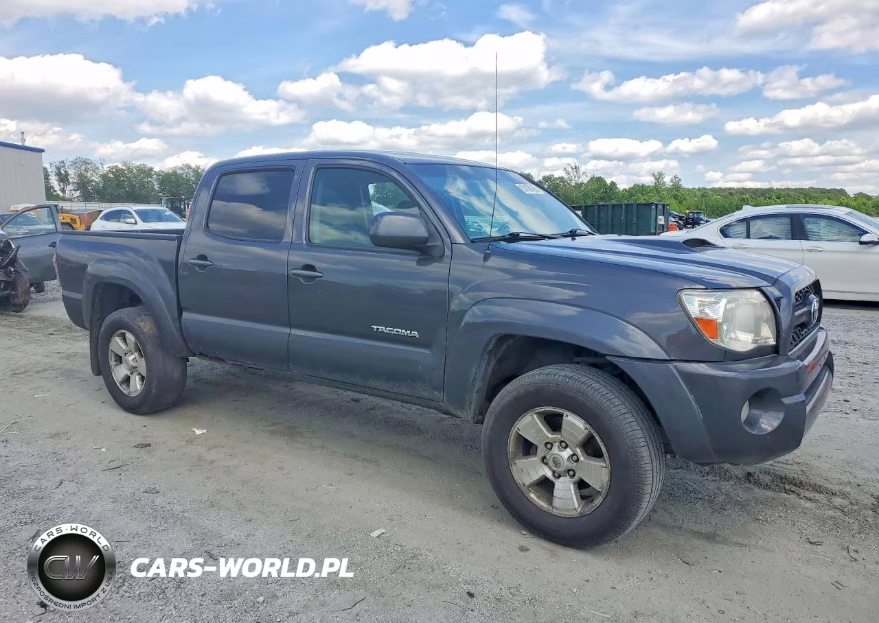 2011 Toyota Tacoma Double Cab VIN:3TMLU4EN8BM064316 - 4
