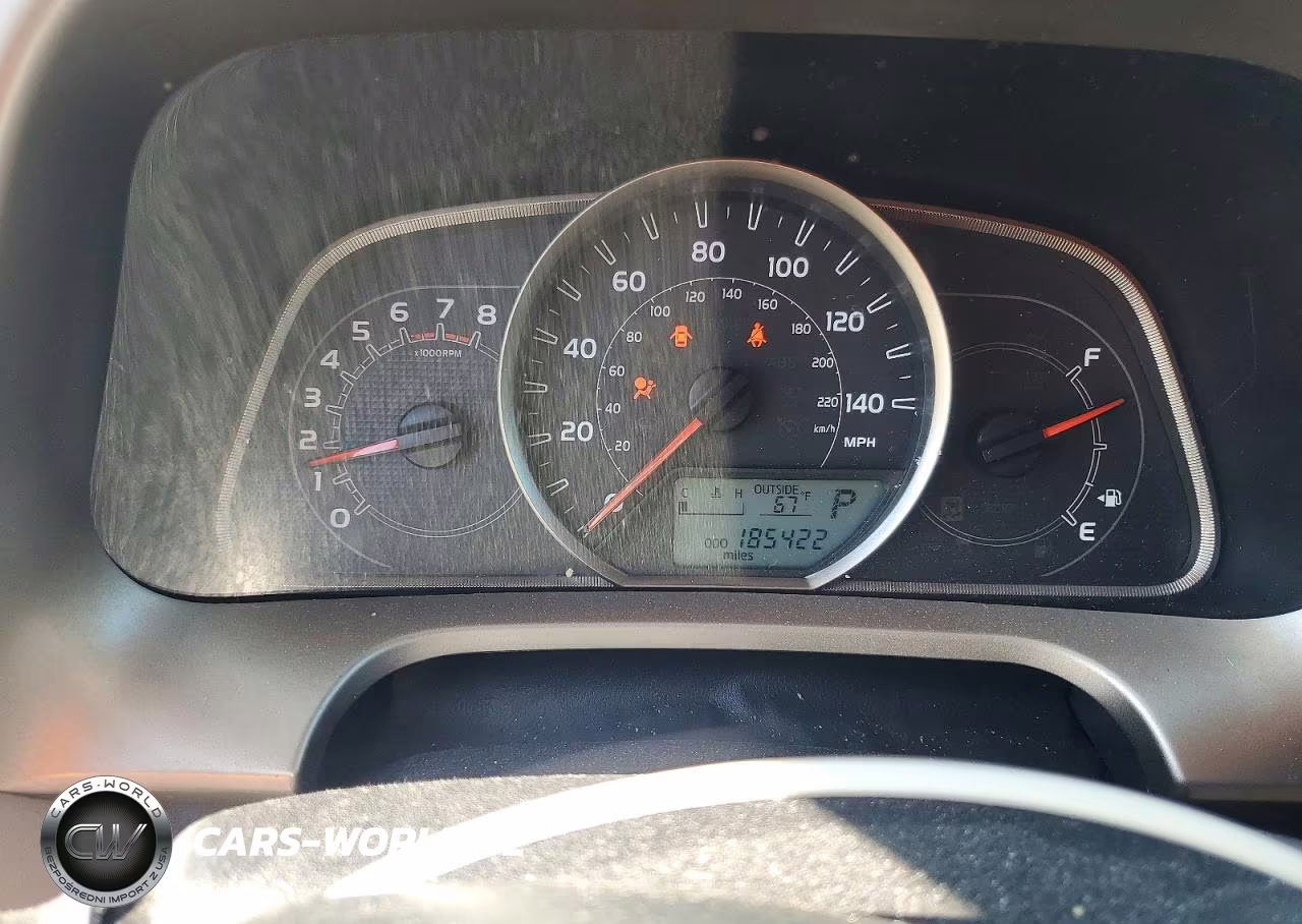 2015 Toyota Rav4 Xle VIN:2T3RFREV0FW328442 - 9