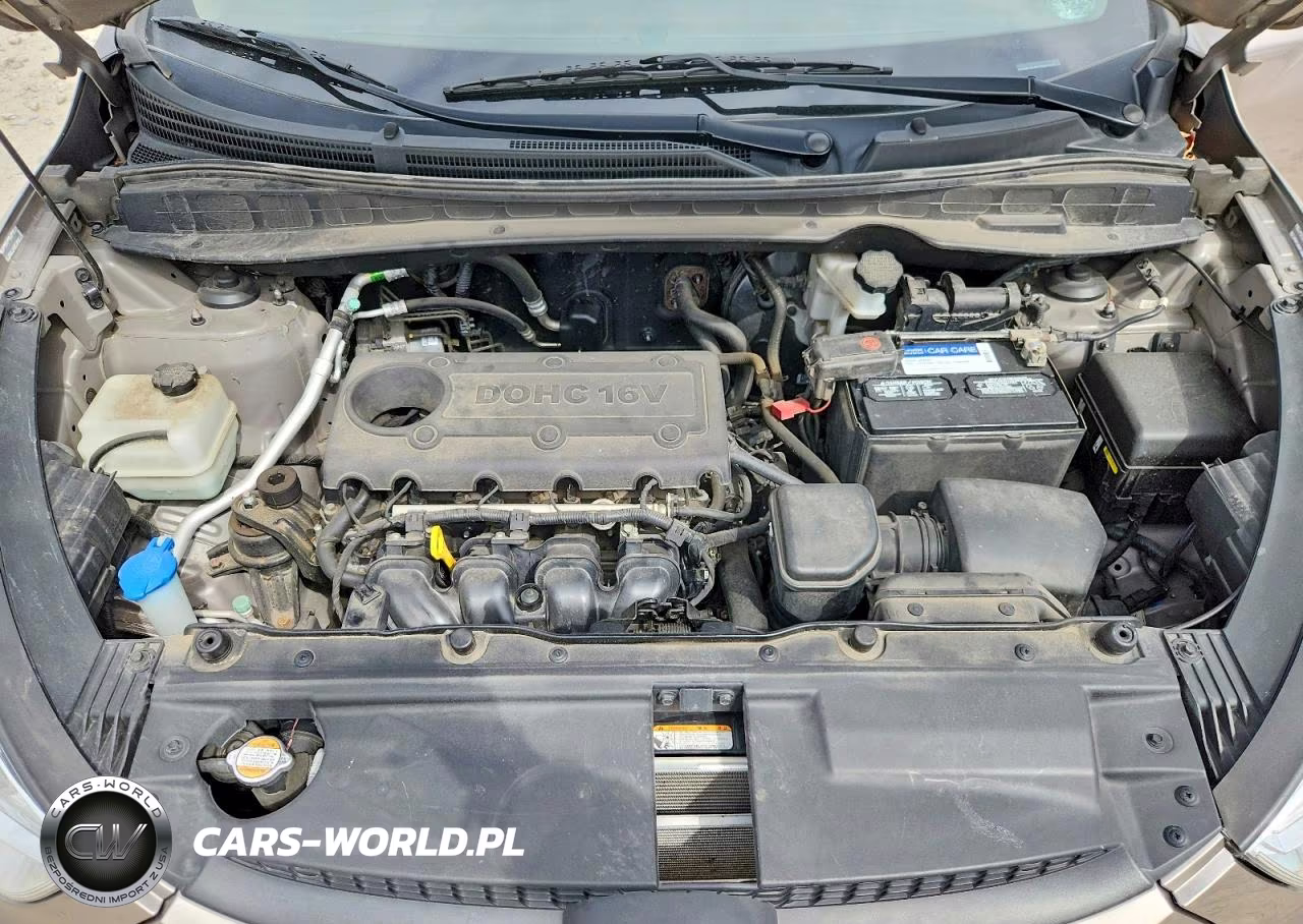 2012 Hyundai Tucson Gls VIN:KM8JUCAC3CU403675 - 11