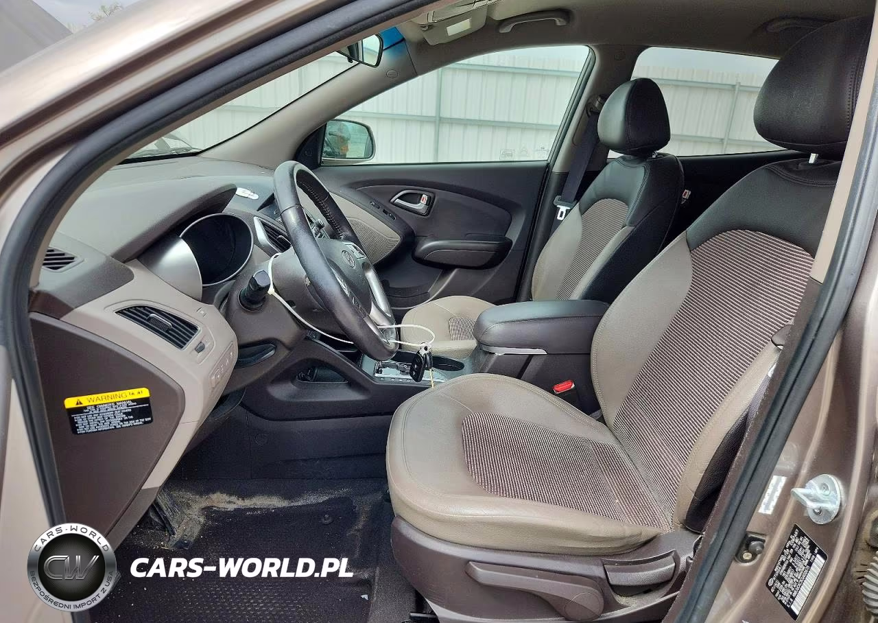 2012 Hyundai Tucson Gls VIN:KM8JUCAC3CU403675 - 7