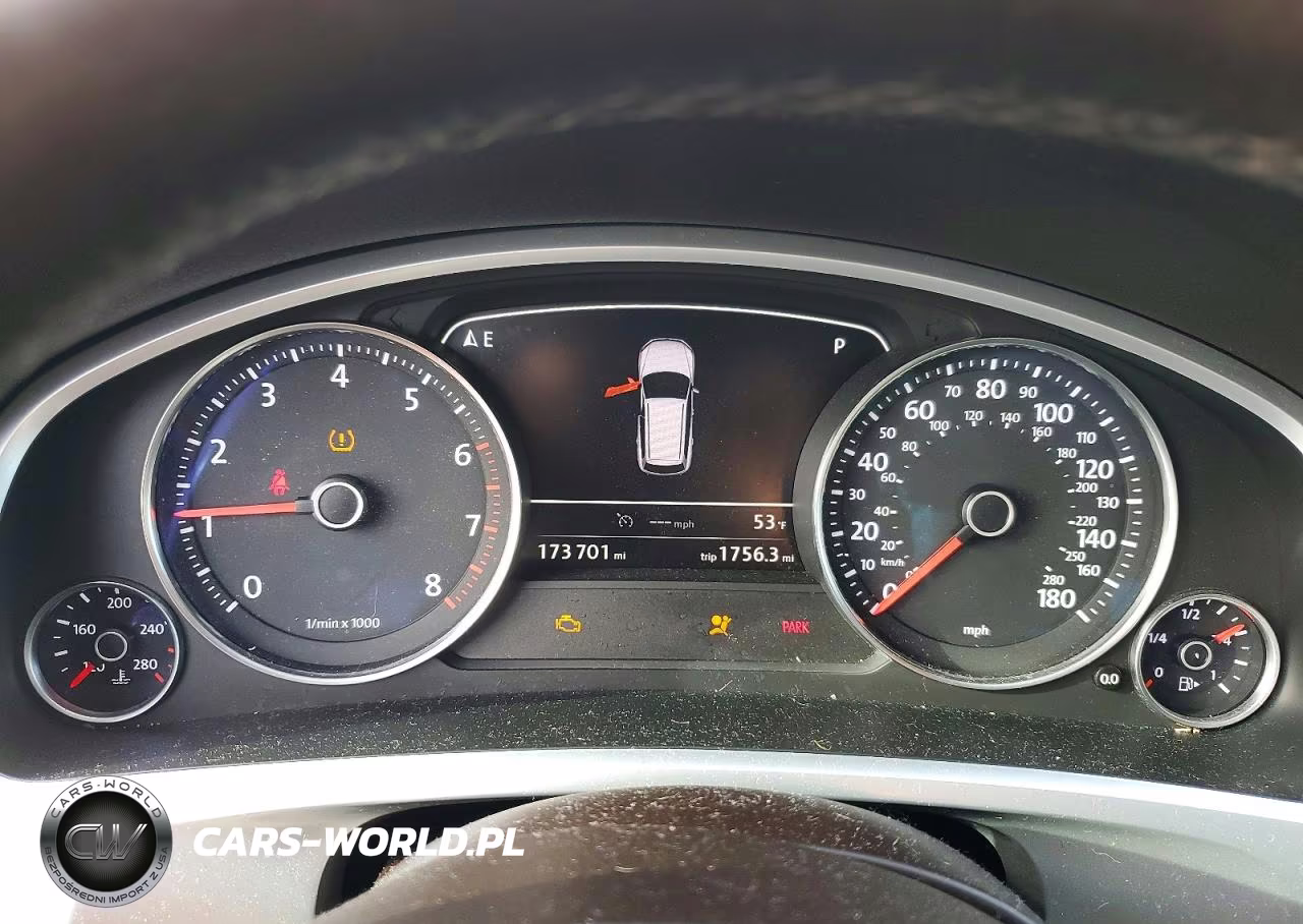 2013 Volkswagen Touareg V6 VIN:WVGEF9BP5DD007314 - 9