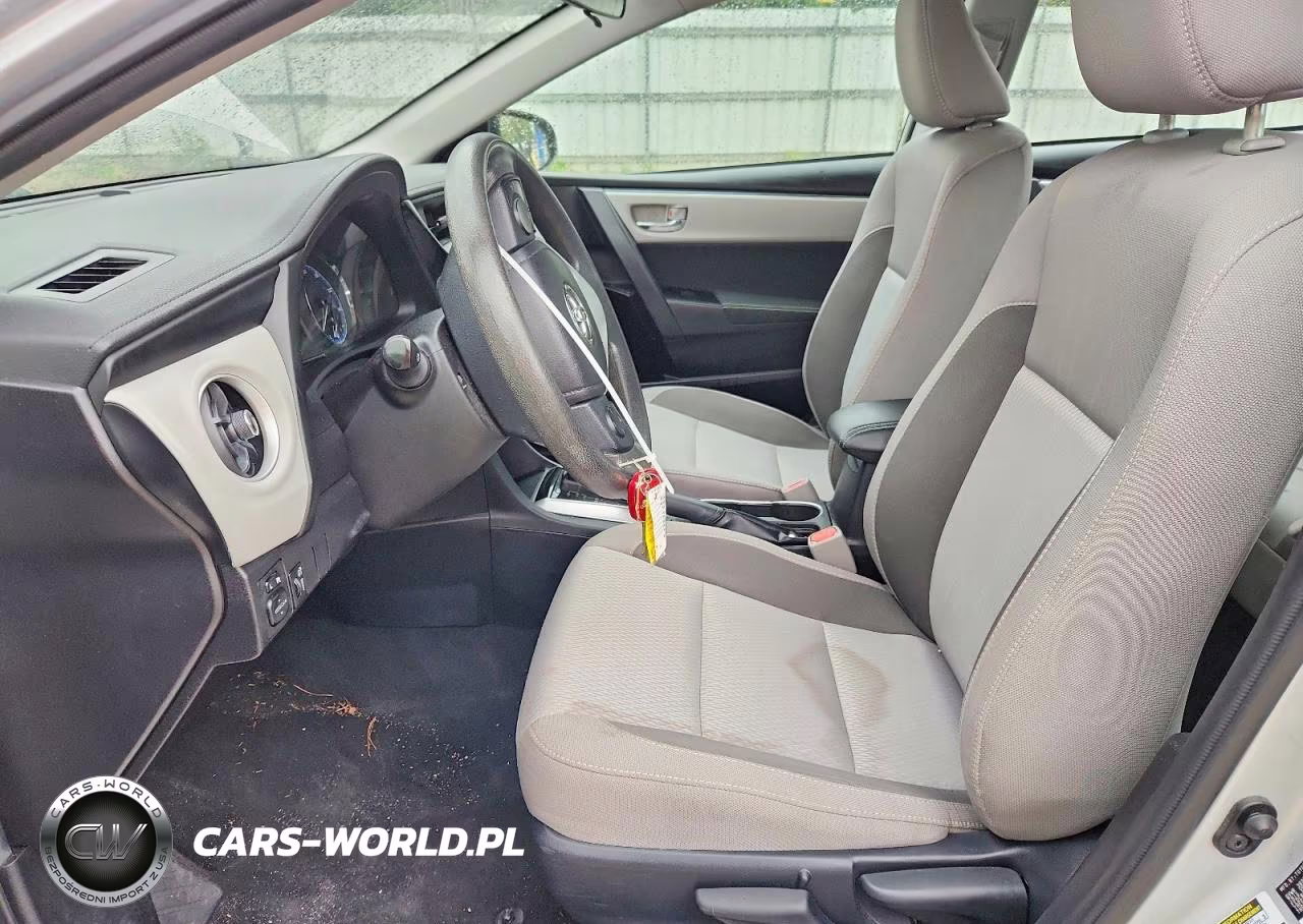 2017 Toyota Corolla Le VIN:2T1BURHE4HC809911 - 7