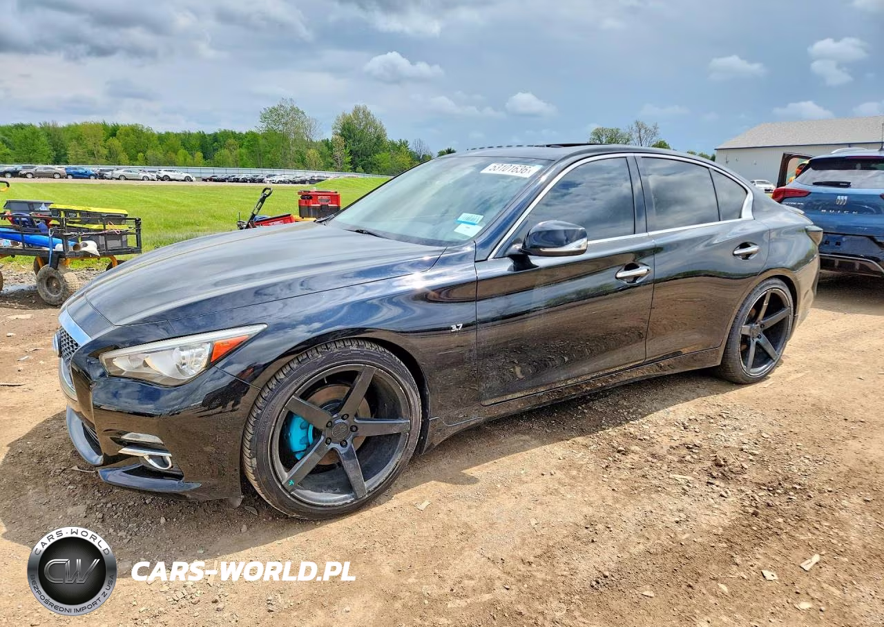 2015 Infiniti Q50 Premium
