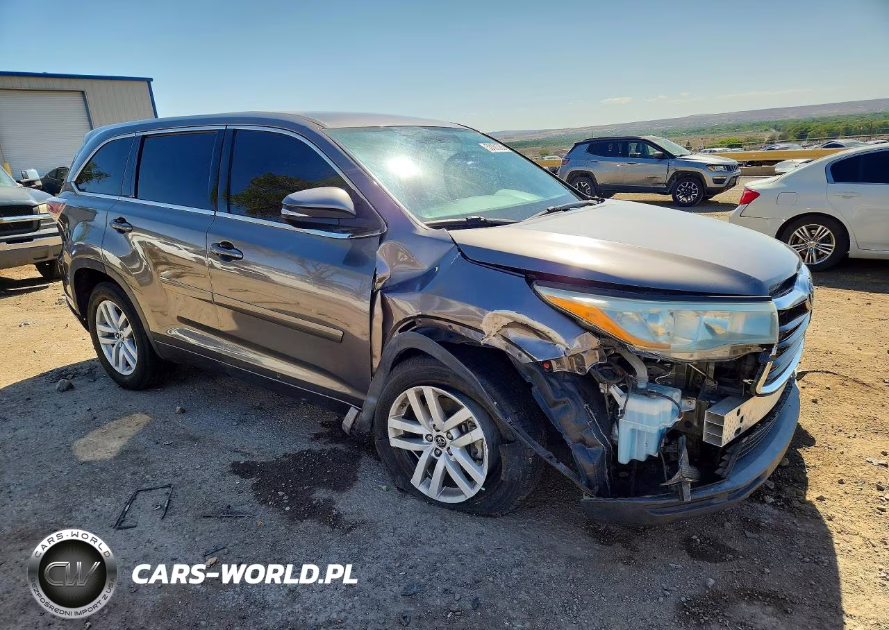 2016 Toyota Highlander Le VIN:5TDZKRFH4GS128543 - 4