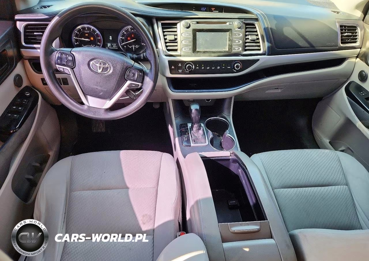 2016 Toyota Highlander Le VIN:5TDZKRFH4GS128543 - 8