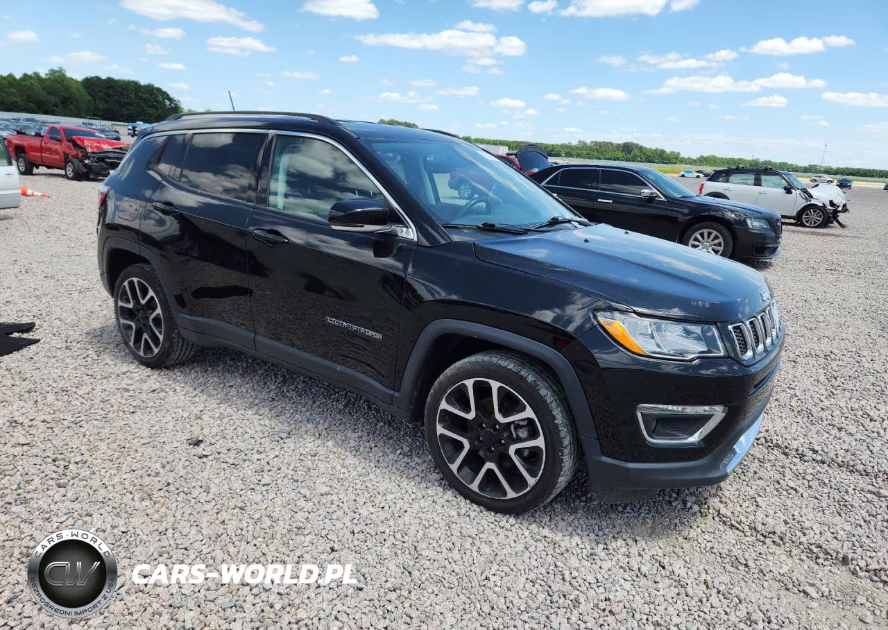 2018 Jeep Compass Limited VIN:3C4NJCCB9JT411354 - 4