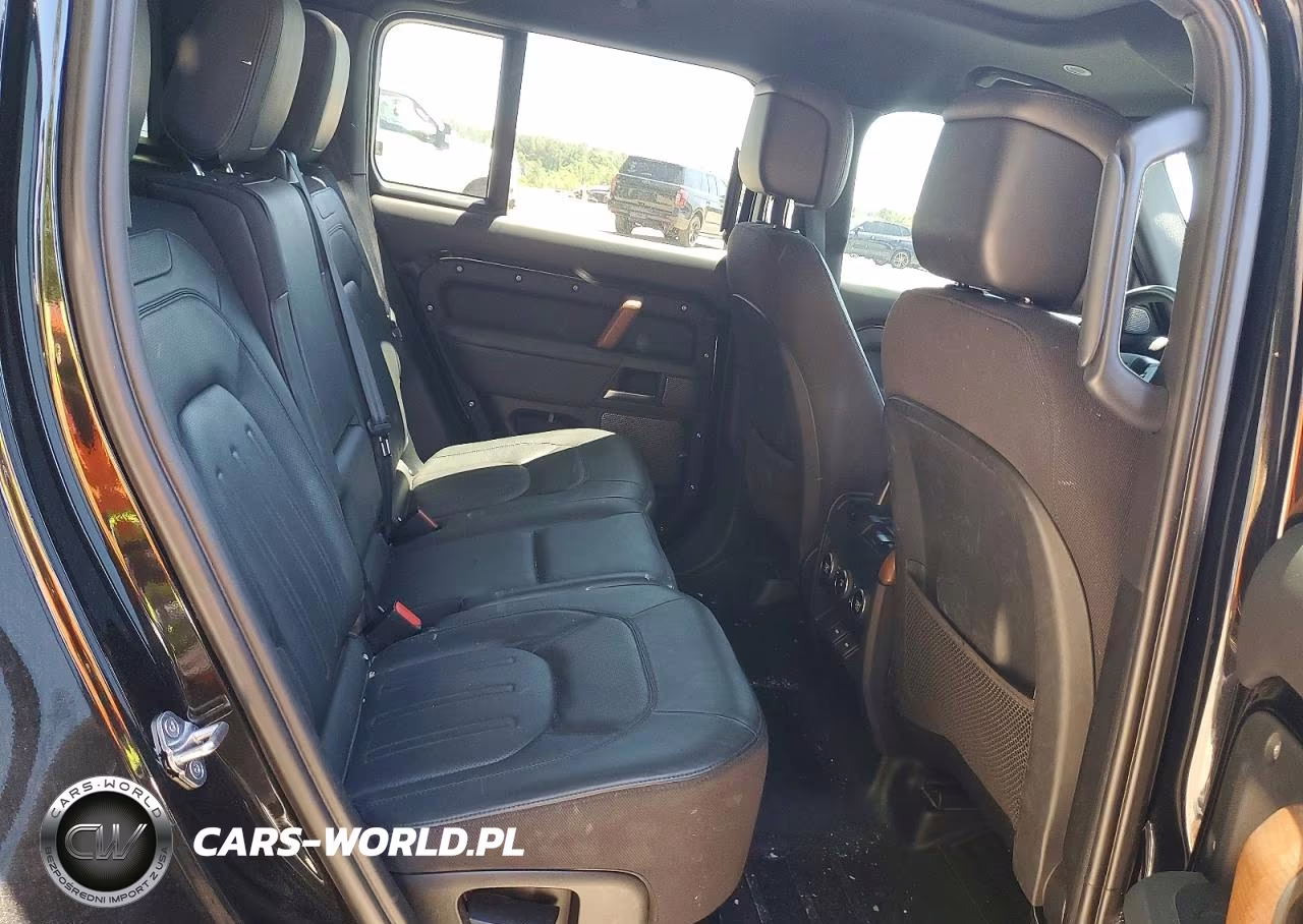 2024 Land Rover Defender 110 X VIN:SALEXEEU6R2262867 - 10