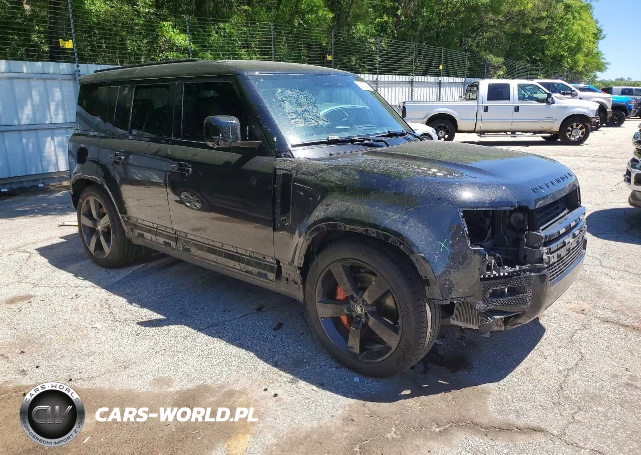 2024 Land Rover Defender 110 X VIN:SALEXEEU6R2262867 - 4