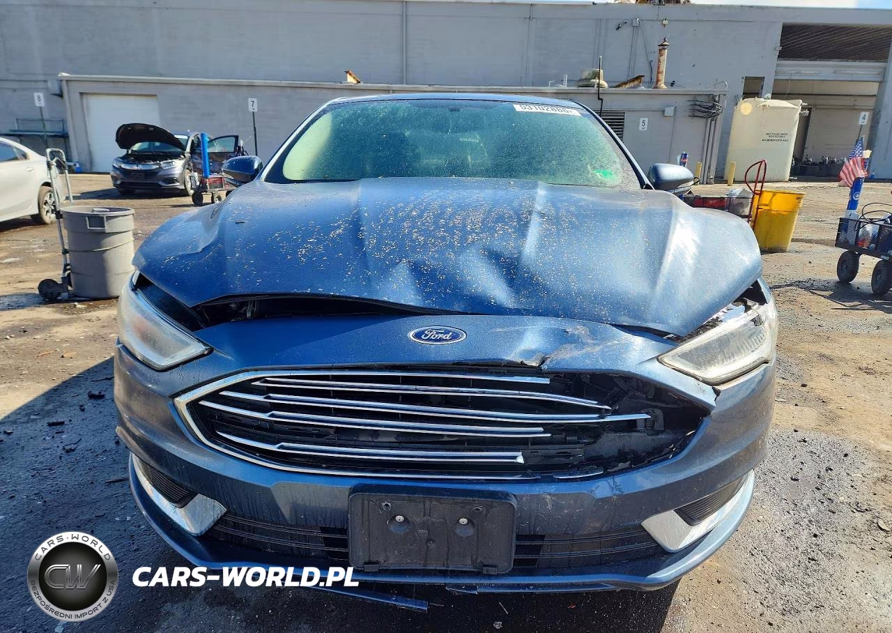 2018 Ford Fusion Se VIN:3FA6P0HD5JR126407 - 5