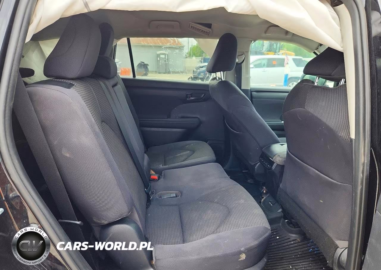 2021 Toyota Highlander Le VIN:5TDZZRAH6MS532166 - 11