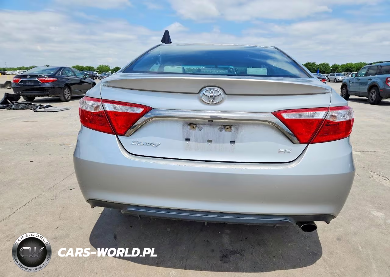 2017 Toyota Camry Se VIN:4T1BF1FK3HU299439 - 6