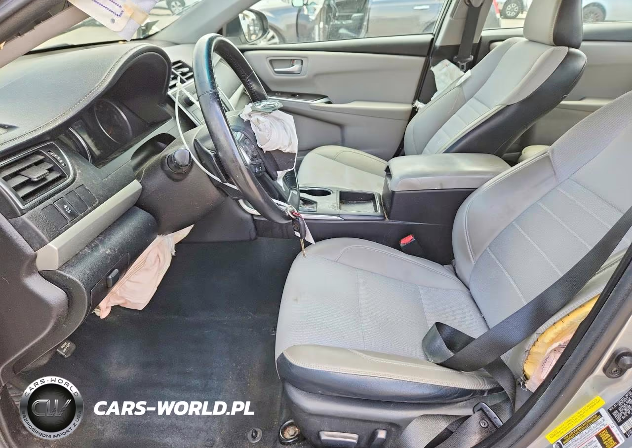 2017 Toyota Camry Se VIN:4T1BF1FK3HU299439 - 7