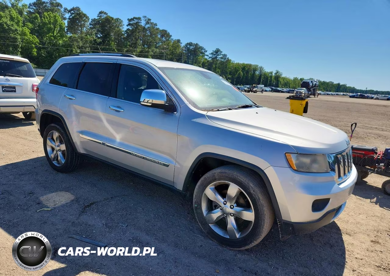 2013 Jeep Grand Cherokee Limited VIN:1C4RJEBG2DC520295 - 4