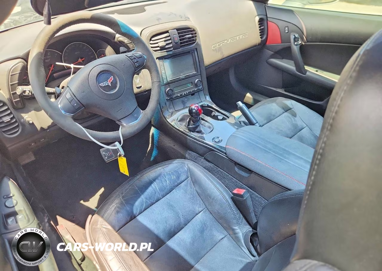2013 Chevrolet Corvette VIN:1G1YA2DW1D5108526 - 8