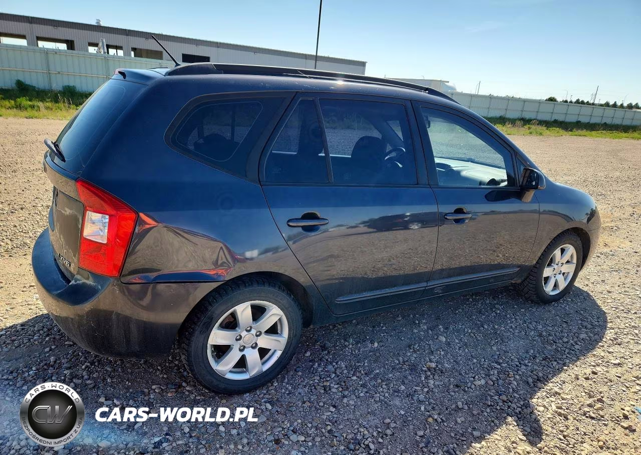 2008 Kia Rondo Lx VIN:KNAFG526087182870 - 3