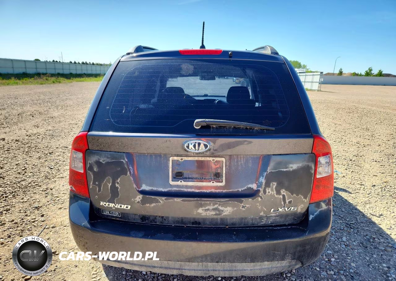 2008 Kia Rondo Lx VIN:KNAFG526087182870 - 6