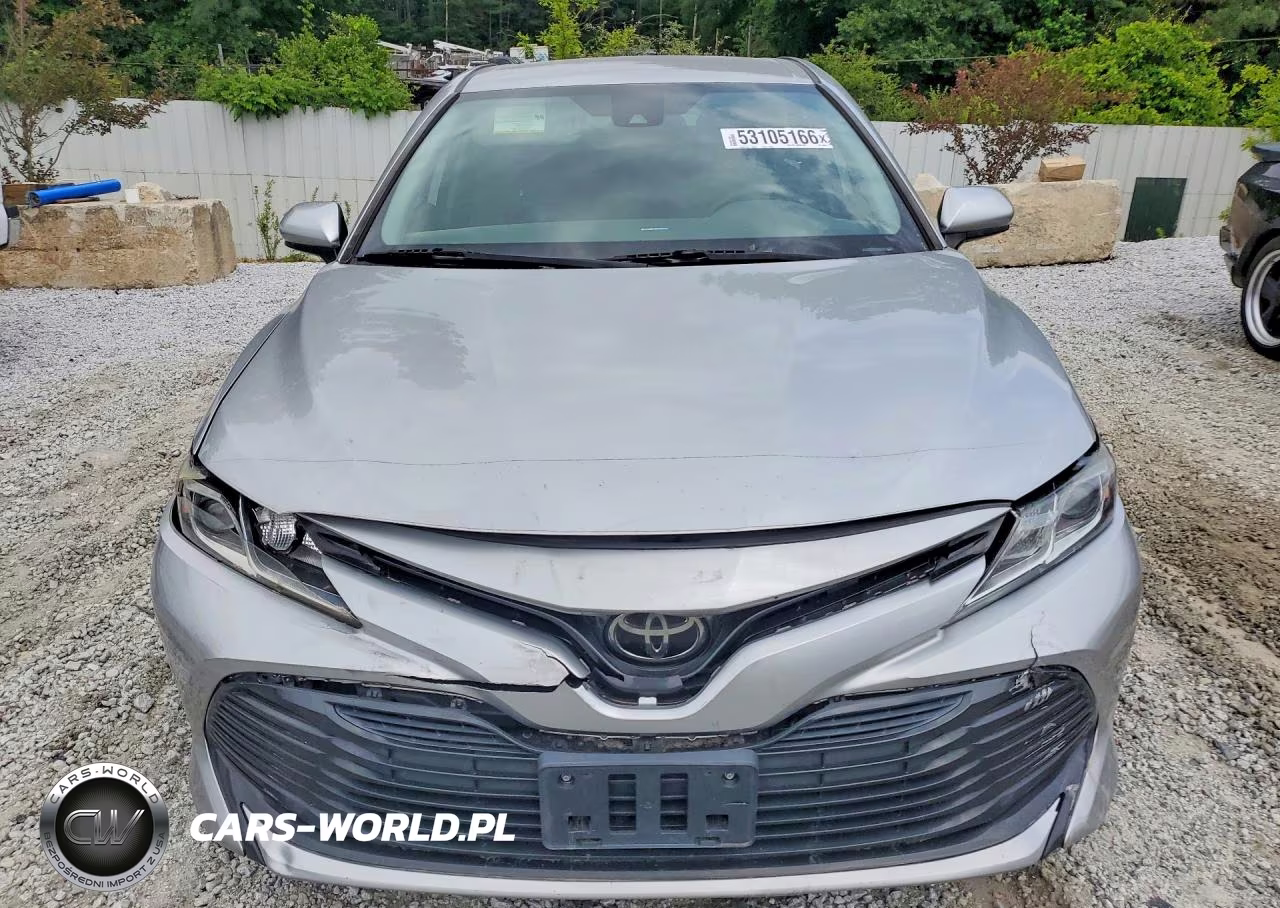 2020 Toyota Camry Le VIN:4T1C11AK5LU920859 - 5