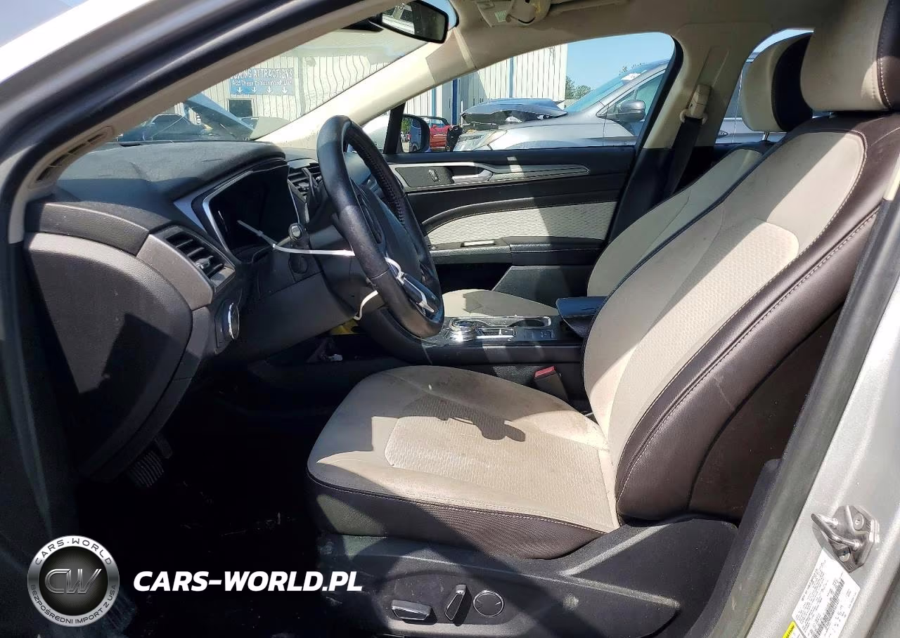 2019 Ford Fusion Se VIN:3FA6P0HD8KR161427 - 7