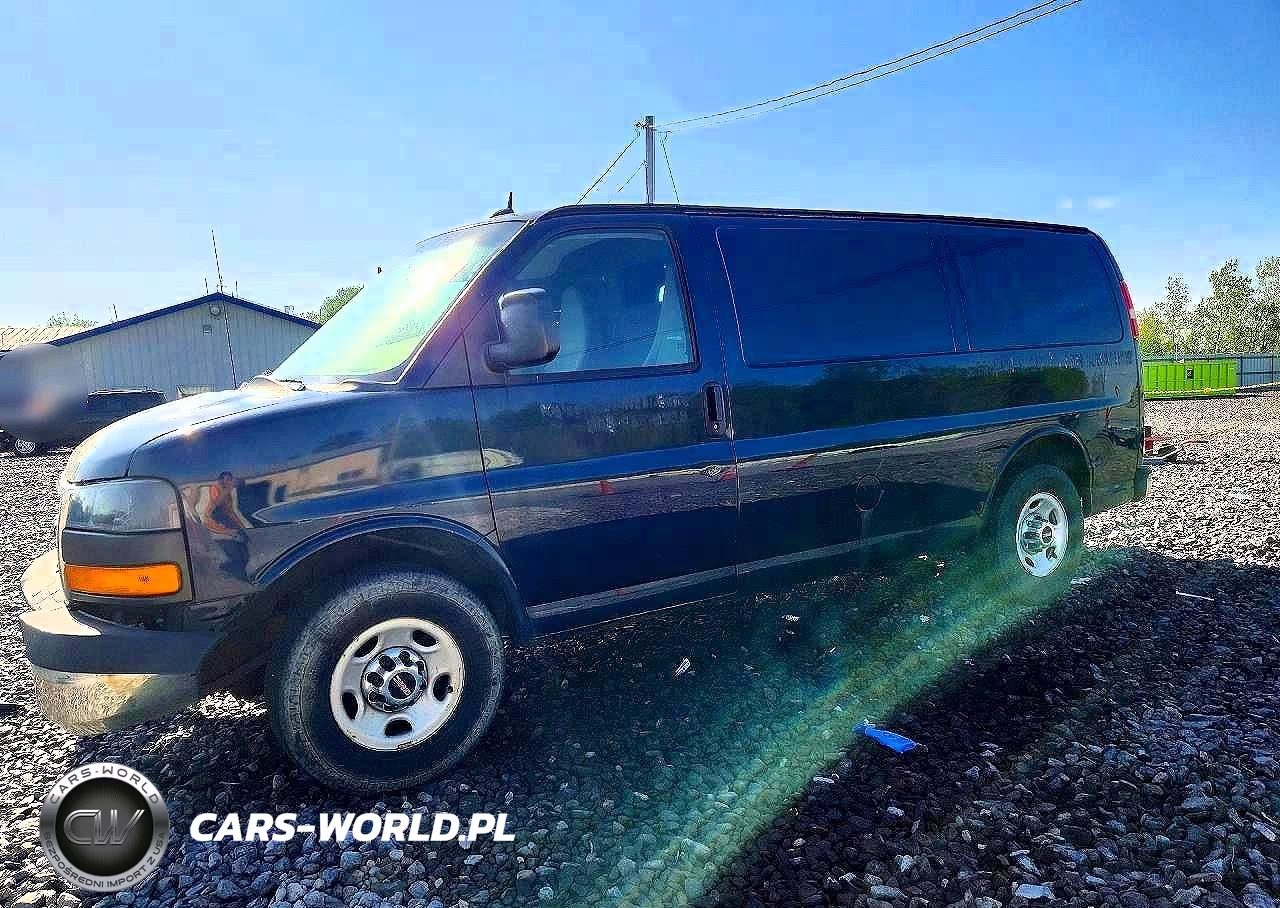 2014 GMC Savana G3500
