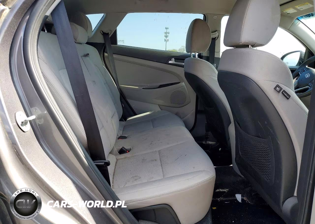 2020 Hyundai Tucson Value VIN:KM8J3CA49LU188640 - 11