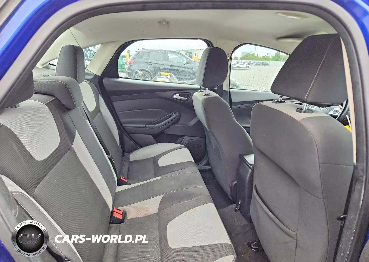 2012 Ford Focus Se VIN:1FAHP3F26CL465299 - 10
