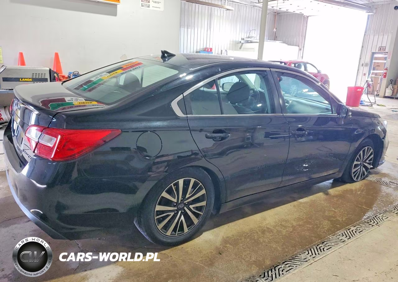 2018 Subaru Legacy 2.5I Premium VIN:4S3BNAF69J3023210 - 3