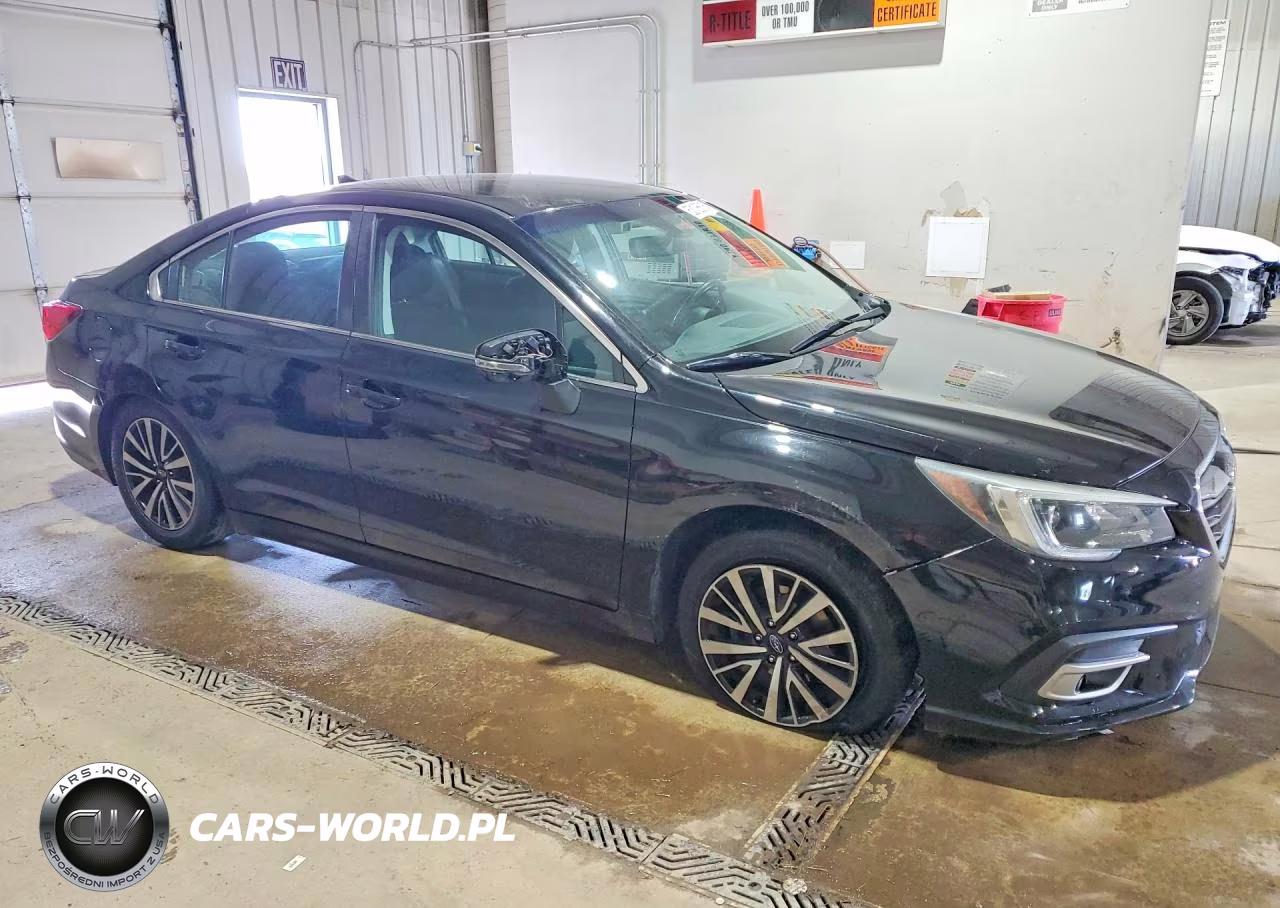 2018 Subaru Legacy 2.5I Premium VIN:4S3BNAF69J3023210 - 4