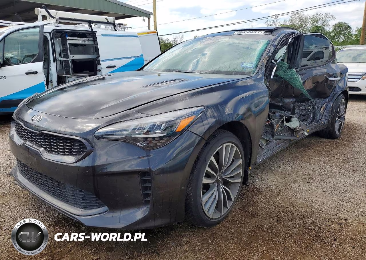 2019 Kia Stinger Base