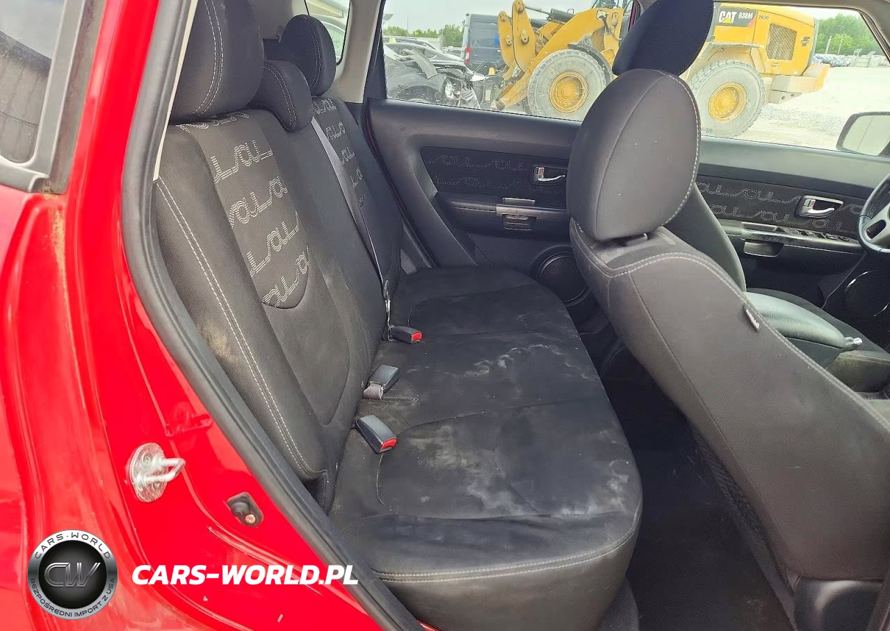 2012 Kia Soul + VIN:KNDJT2A65C7442391 - 10