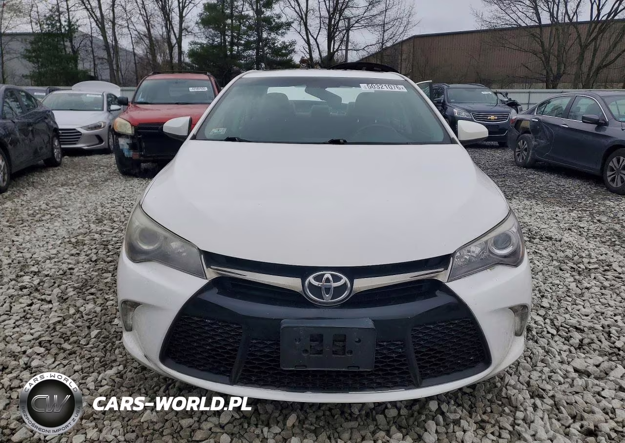 2016 Toyota Camry Se VIN:4T1BF1FK3GU215702 - 5