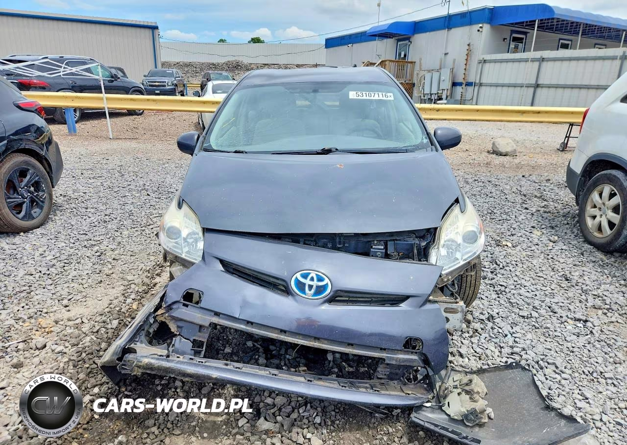 2015 Toyota Prius Two VIN:JTDKN3DU3F0438044 - 5
