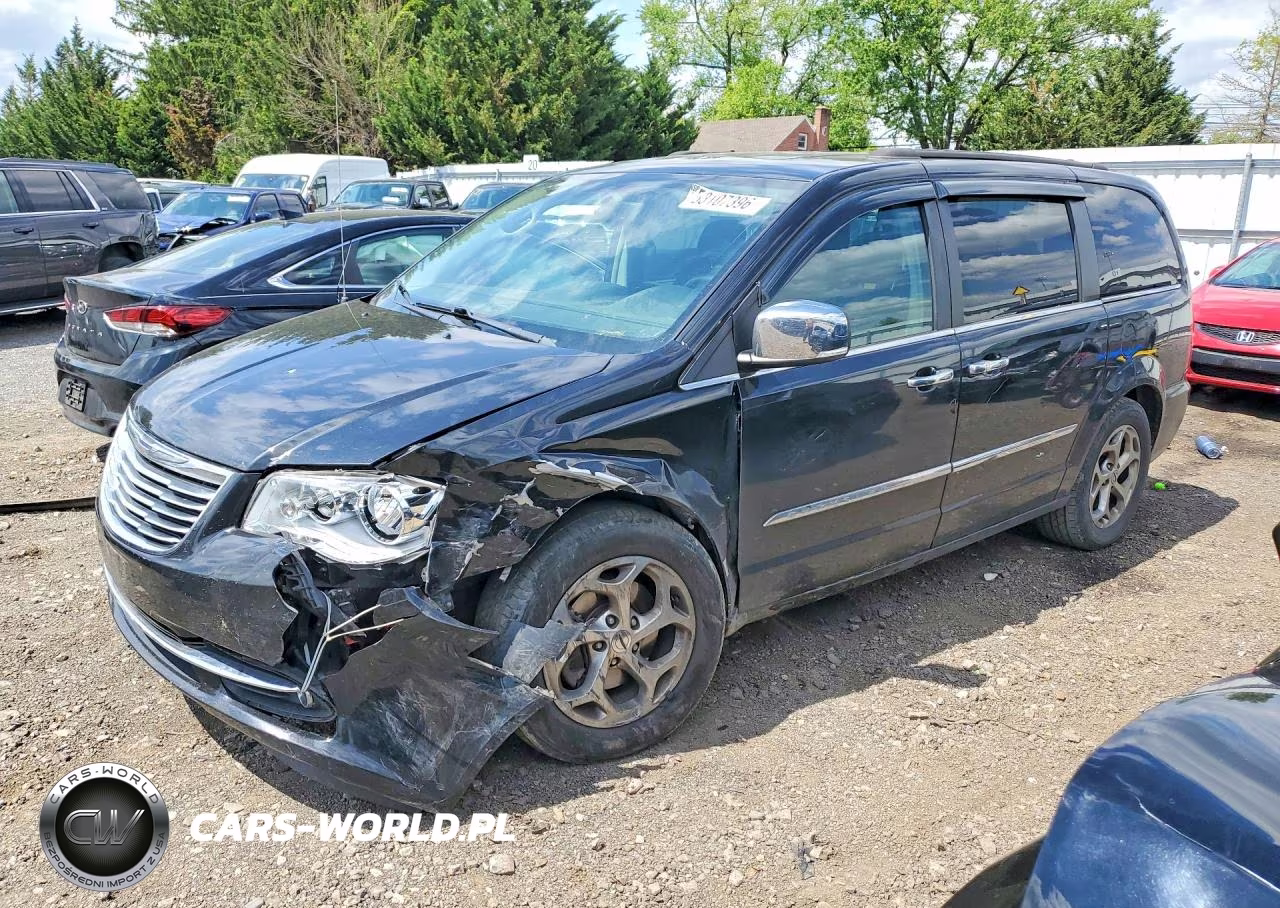 2016 Chrysler Town & Country Touring L – zdjęcie 1 z 13