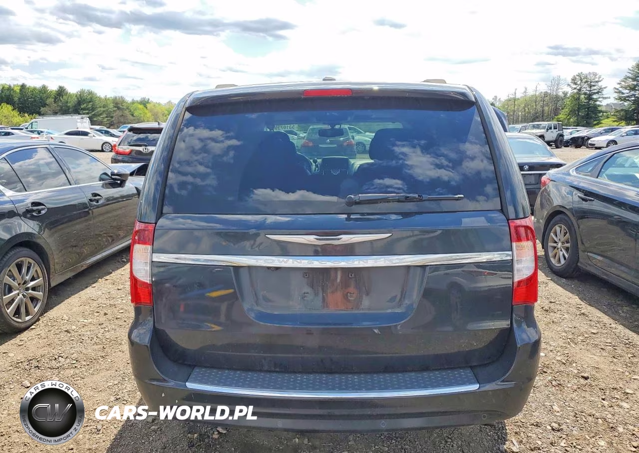 2016 Chrysler Town & Country Touring L VIN:2C4RC1CG5GR200708 - 6