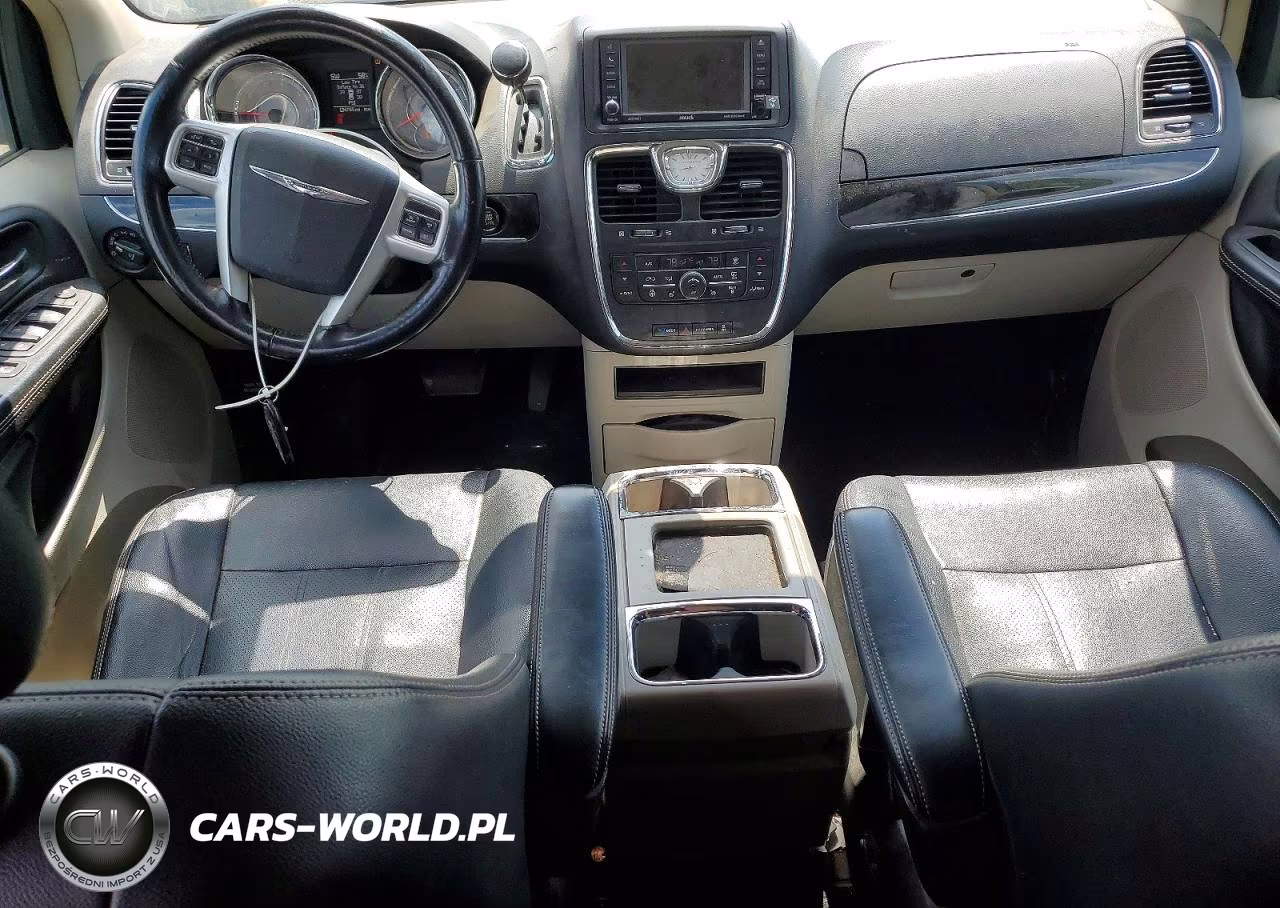 2016 Chrysler Town & Country Touring L VIN:2C4RC1CG5GR200708 - 8