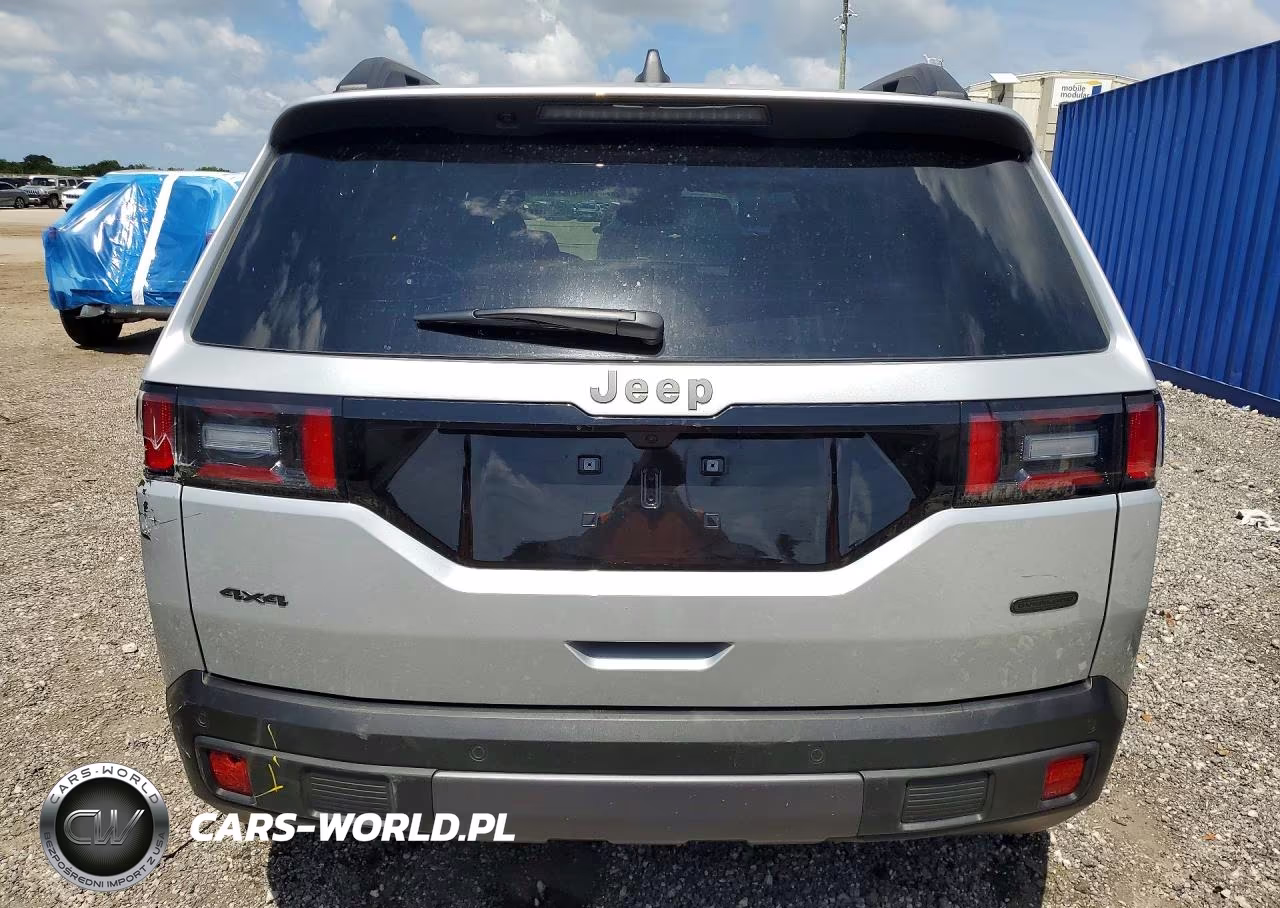 2026 Jeep Cherokee Overland VIN:3C4PJMC28TT228738 - 6