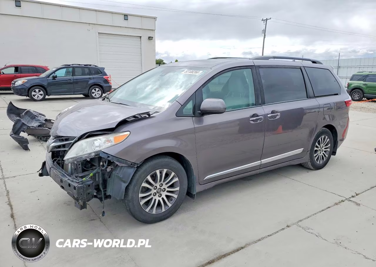 2019 Toyota Sienna Xle 8-Passenger