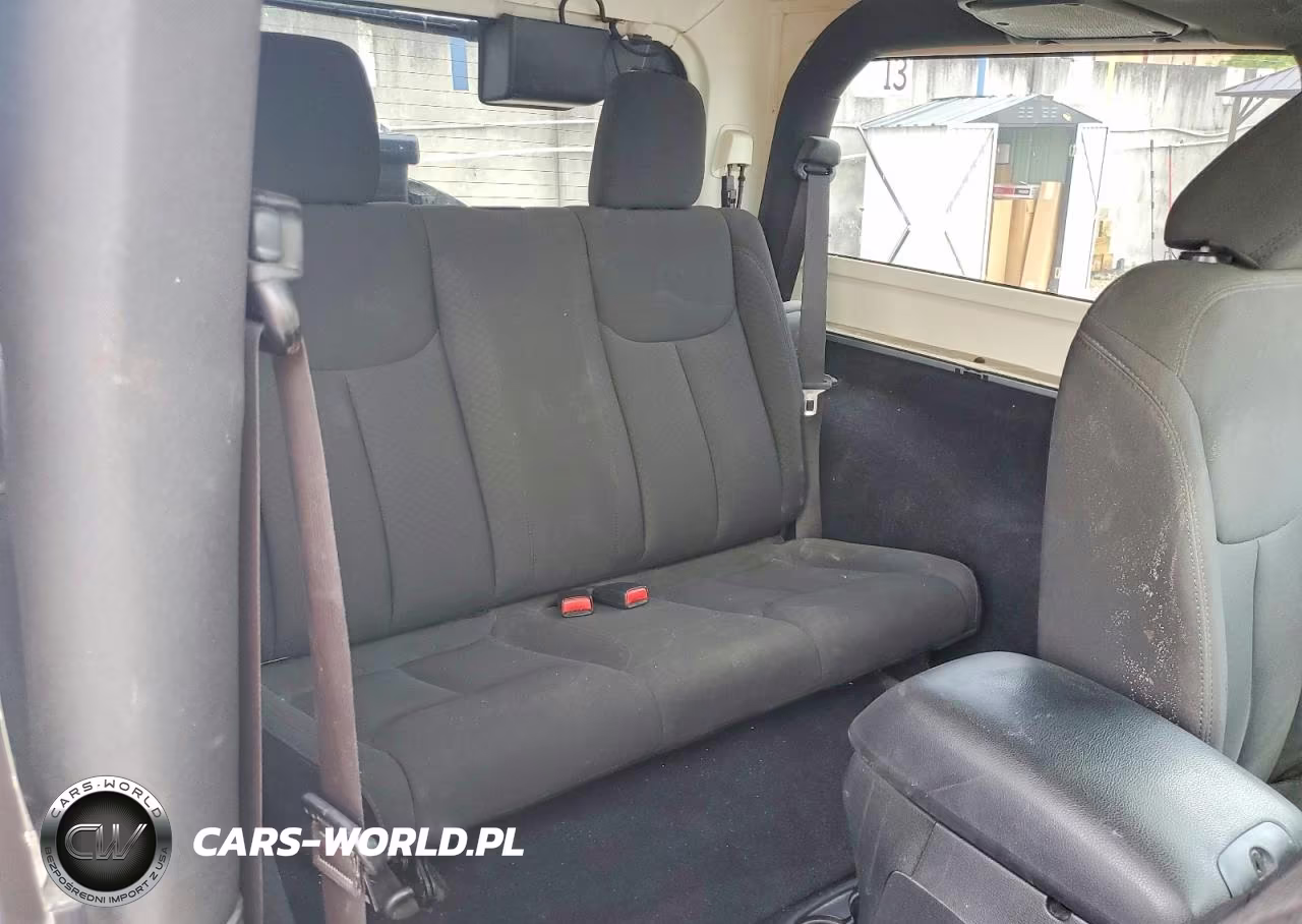 2017 Jeep Wrangler Sport VIN:1C4AJWAG5HL593767 - 10