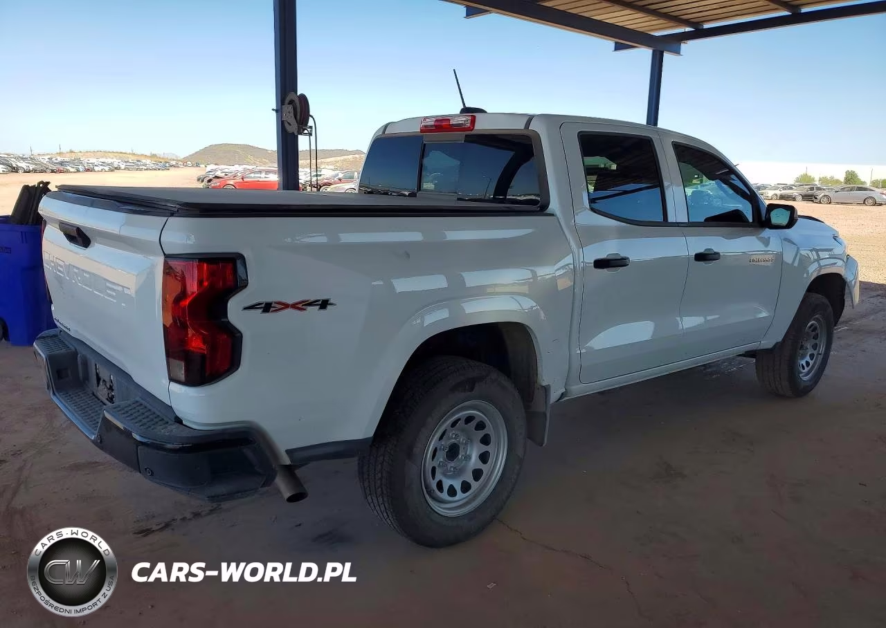 2025 Chevrolet Colorado VIN:1GCPTBEK2S1213069 - 3