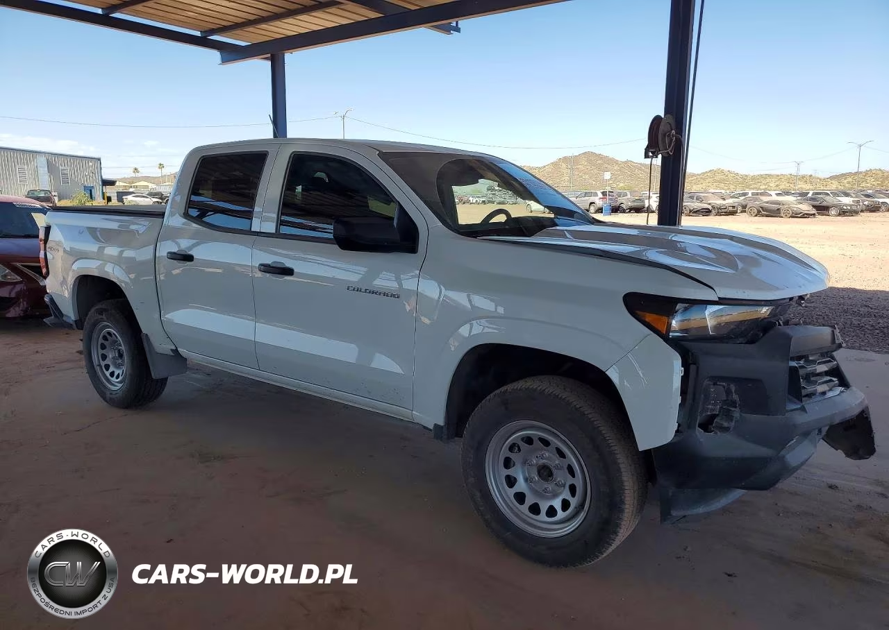 2025 Chevrolet Colorado VIN:1GCPTBEK2S1213069 - 4