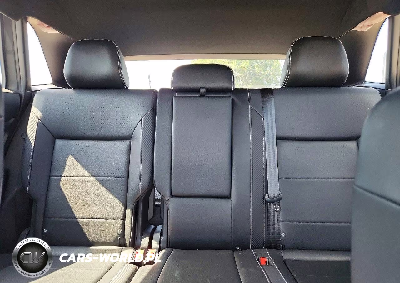 2023 Volkswagen Atlas Cross Sport Sel R-Line VIN:1V2SC2CA3PC214391 - 10