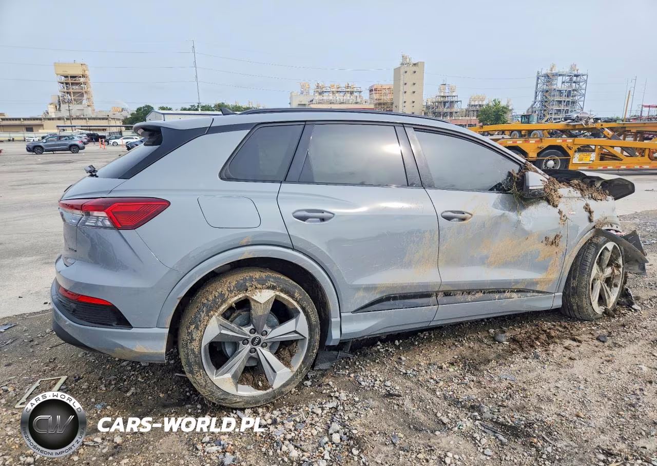 2025 Audi Q4 E-Tron Premium Plus VIN:WA1LUBFZ2SP062801 - 3