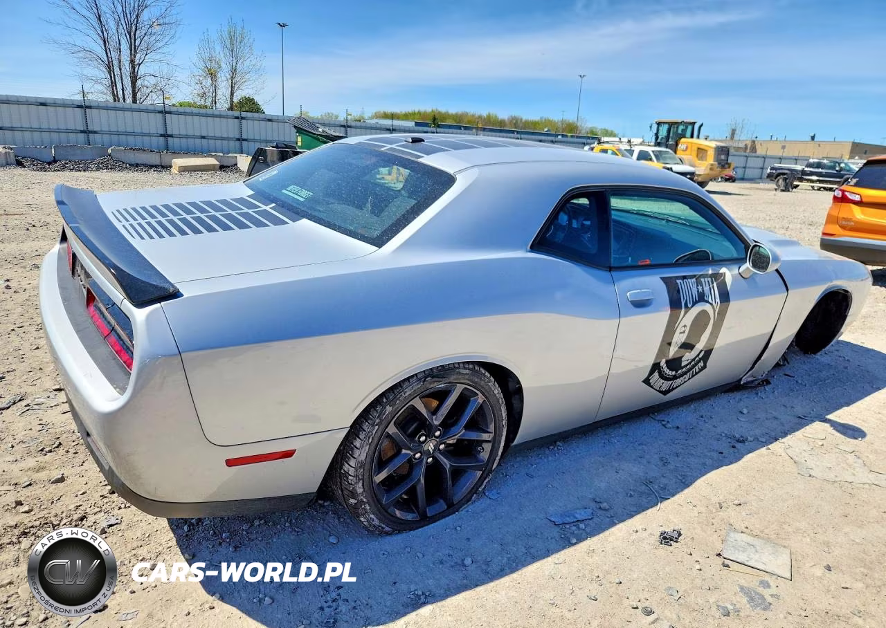 2022 Dodge Challenger Sxt VIN:2C3CDZAG3NH123994 - 3