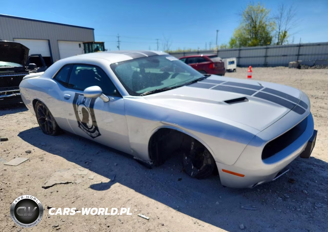 2022 Dodge Challenger Sxt VIN:2C3CDZAG3NH123994 - 4