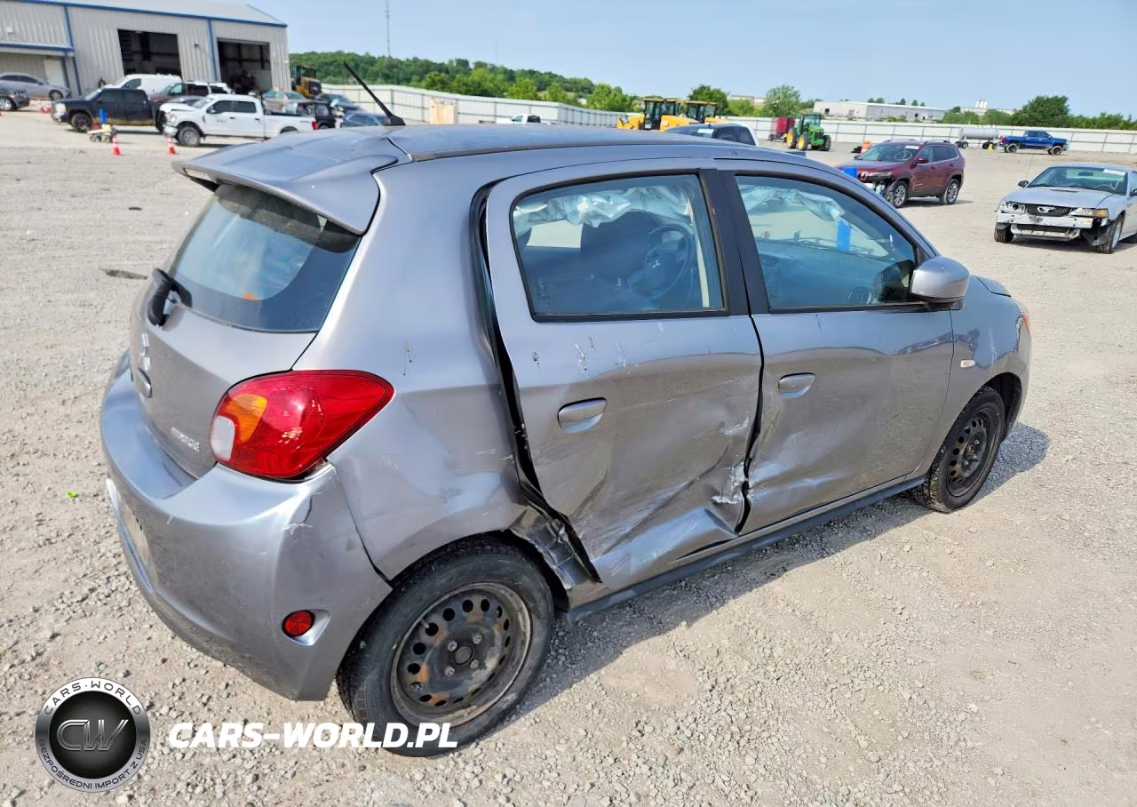 2015 Mitsubishi Uk VIN:ML32A3HJ1FH048141 - 3