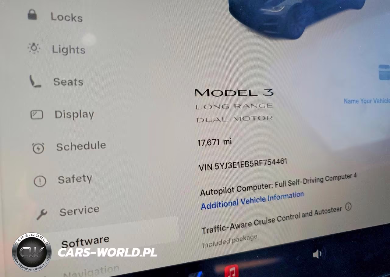 2024 Tesla Model 3 VIN:5YJ3E1EB5RF754461 - 9