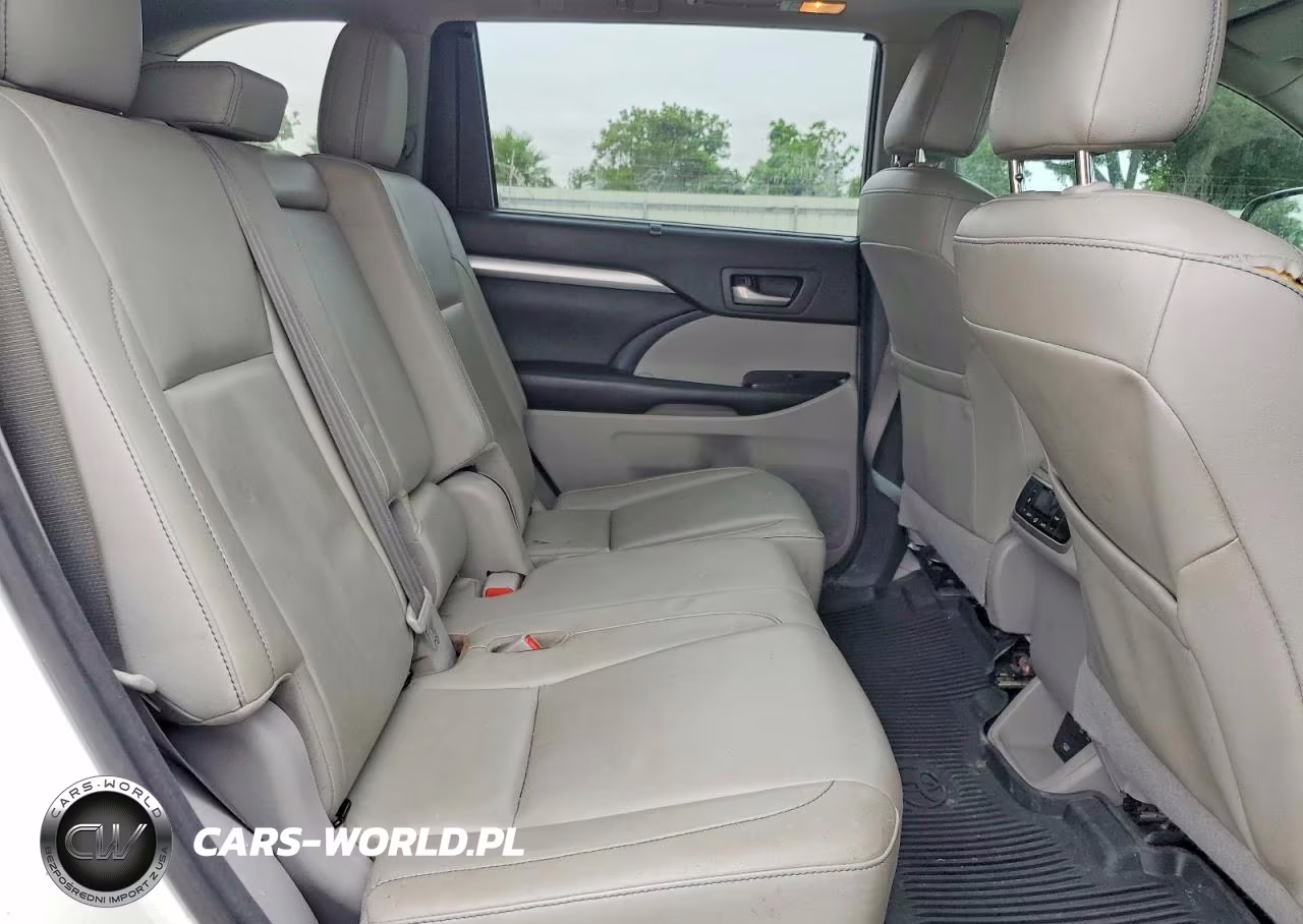 2018 Toyota Highlander Hybrid Xle VIN:5TDJGRFH4JS051842 - 10