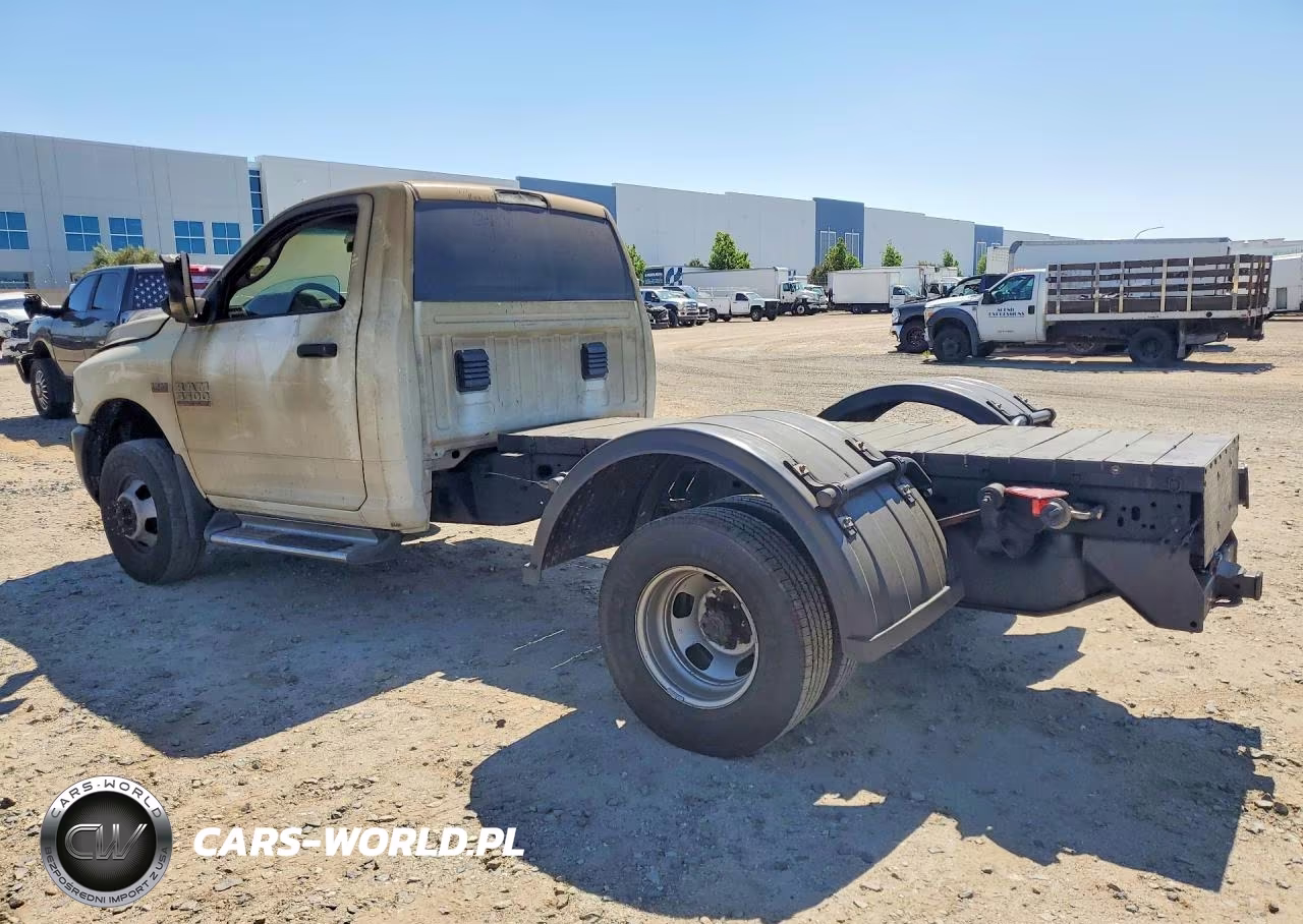 2014 Ram 3500 VIN:3C7WRSAJXEG327207 - 2